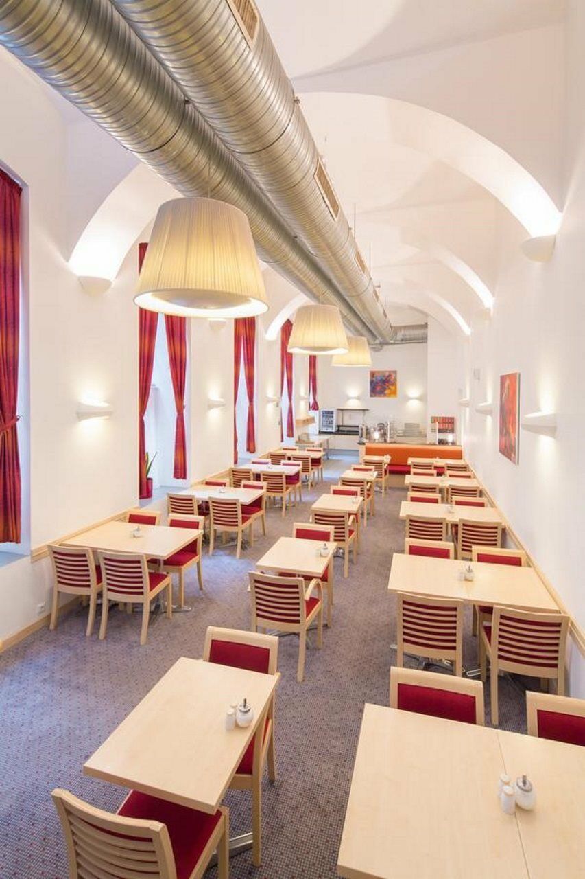 Exe City Park Hotel Прага Екстериор снимка